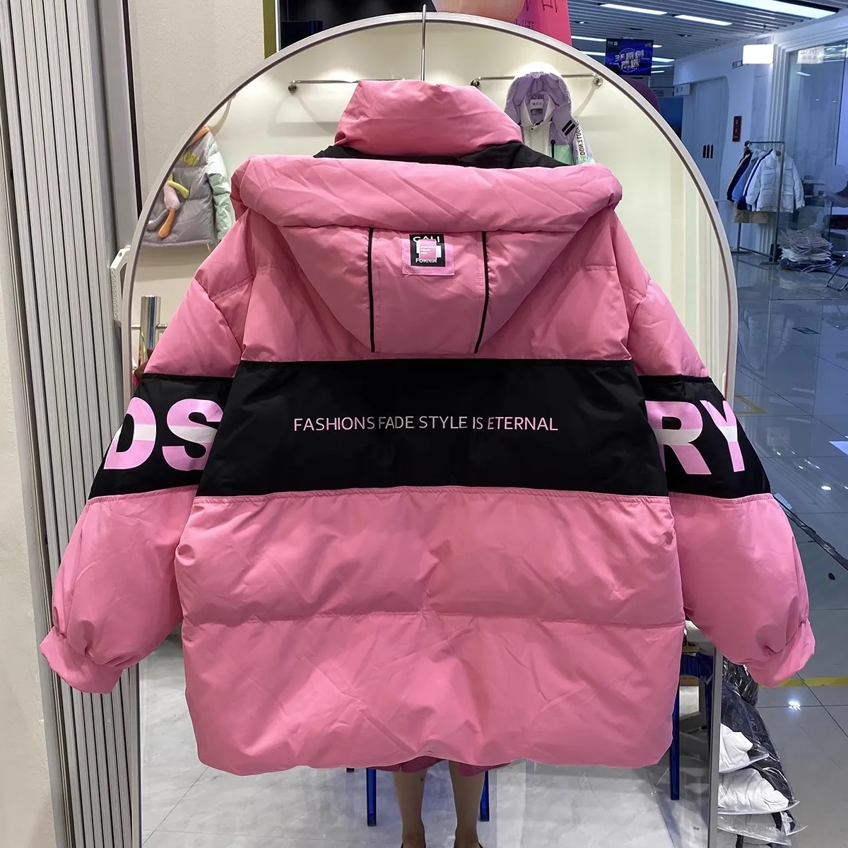 Mid-Length Down Coat Women\'s Hooded Thickened Winter Outside Warm Outwear Loose White Duck Down Jacket Female Parka 2024 New