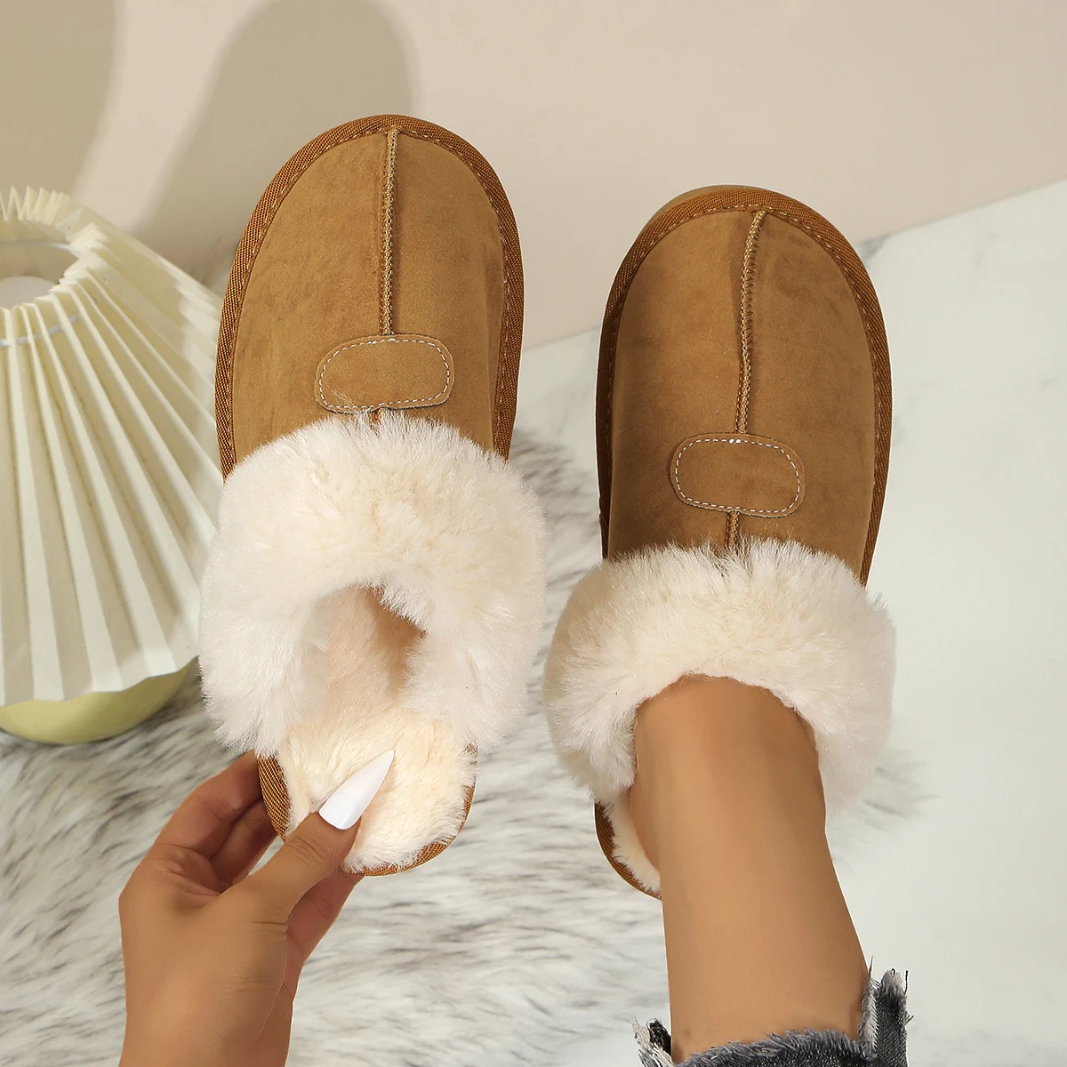 

Женские зимние меховые теплые тапочки на плоской подошве из искусственной замши, женские пушистые зимние ботинки, комфортная Нескользящая плюшевая обувь для пола в помещении