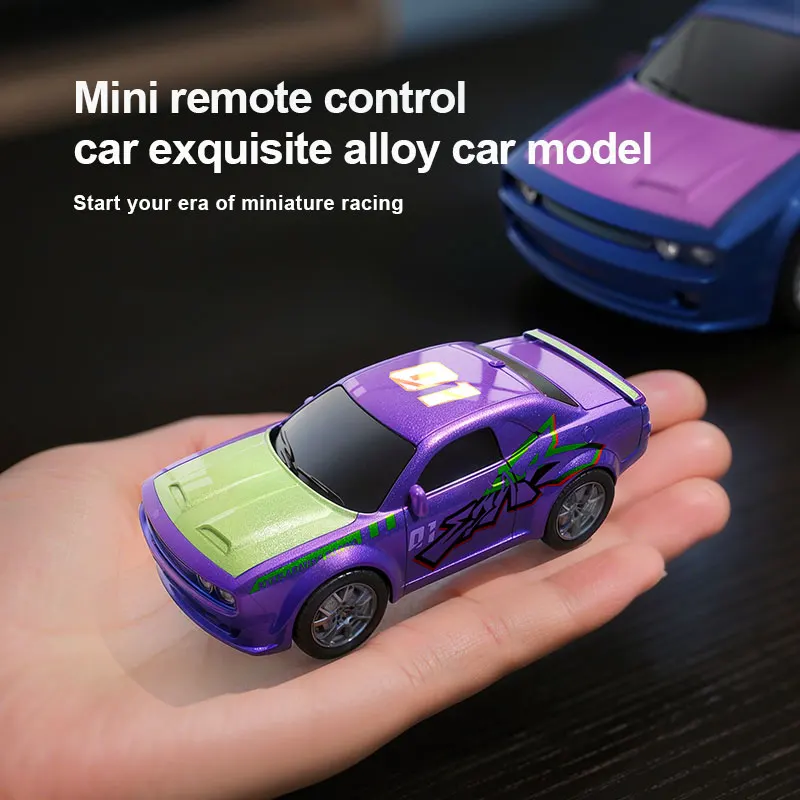 Voiture RC Stunt Car 4WD 360° Rotation - 7.89€