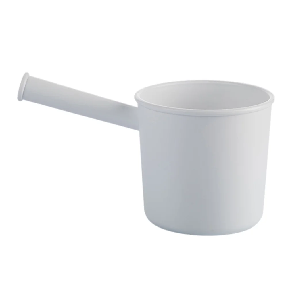 1Pc Plastic Water Ladle Practical Kitchen Long Handle Water Scoop (White) Spoon Bath Spoon Long Handle