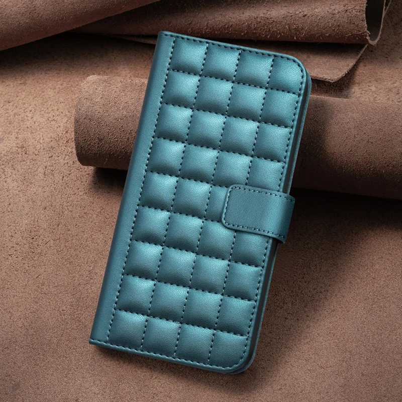 Luxury Checkered Leather Wallet Flip Case Cover in Elegant Design
