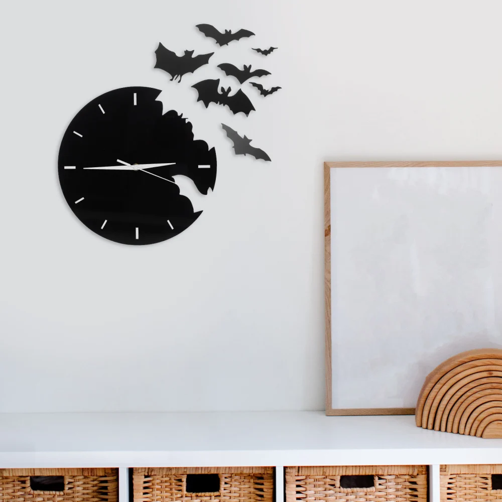 2022 New Creative Bat Shaped Wall Hanging Clock Wall Decors Bat Vintage Wall Sticker Clock Living Room Silent Wall Clock