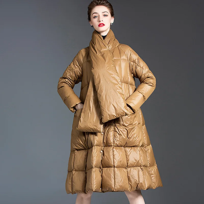 2023 White duck down hooded down jacket for women's mid length winter wear, new style and fashionable down A swing coat