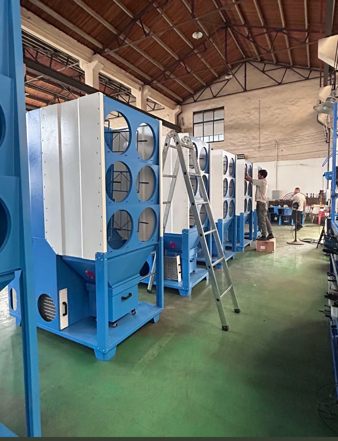 China high quality Cartridge Dust Collectors with Industrial Cartridge Filter/Dust & fume collectors/collector for laser machine - Image 5