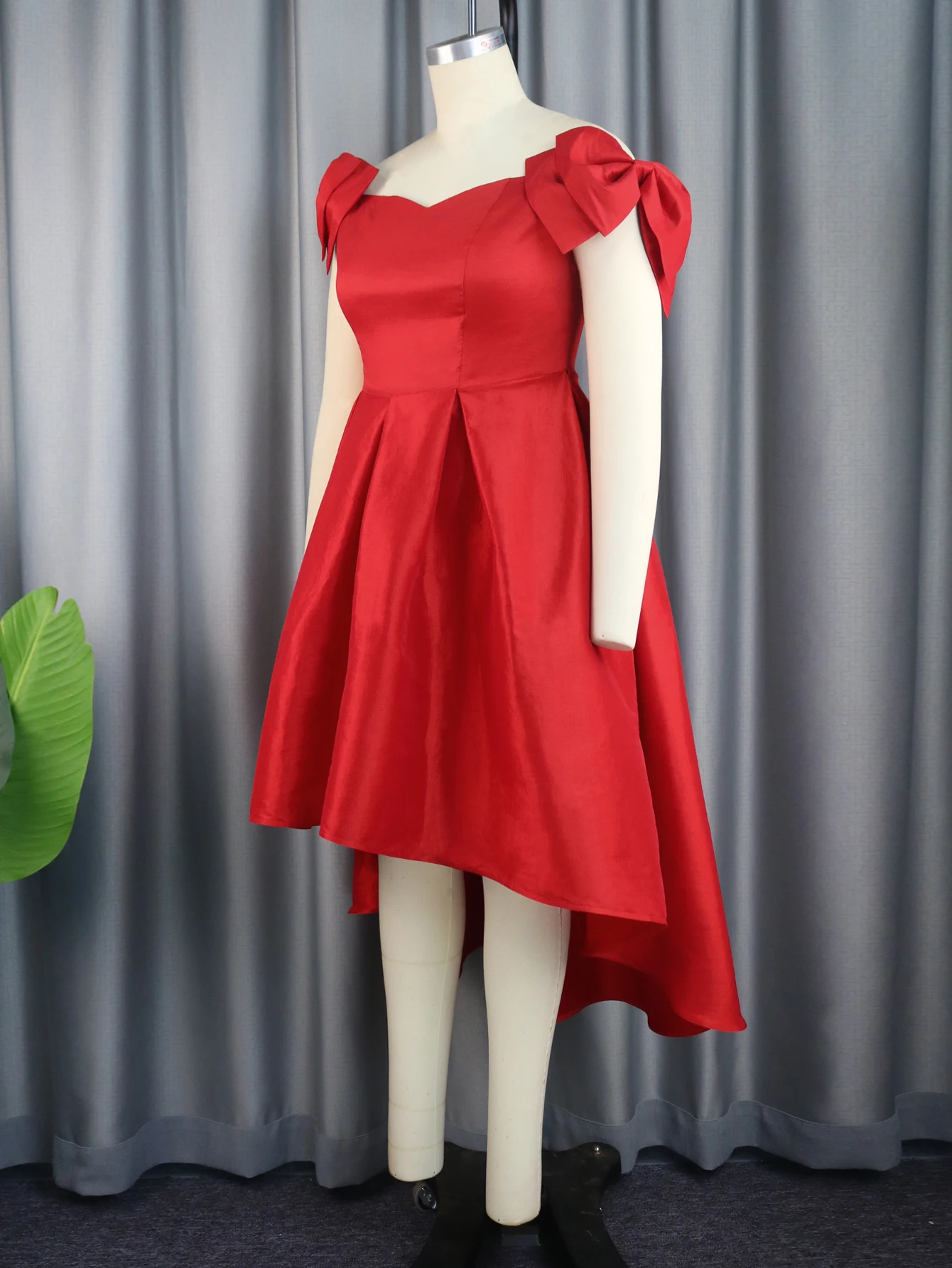 Red Red Flare Dress by LULU AND SKY for rent online | FLYROBE