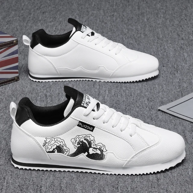 Men's Casual Lace-Up Sneakers, Striped Design Skateboard Shoes, Provide Good Traction, Breathable and Comfortable