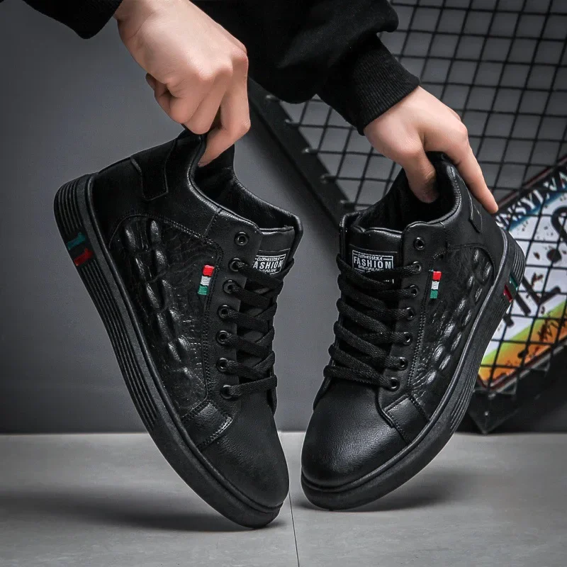 Men's Casual Leather Shoes 2024 Fashion Men Black High Top Flat Shoes Lace-up Leather Ankle Boots for Men Vulcanized Sports Shoe 6