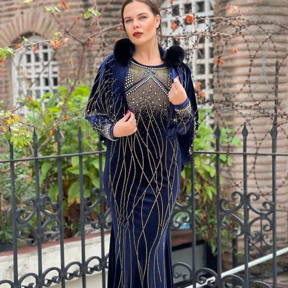 Рисунок 3 - Роскошные бархатные платья для свадебной вечеринки