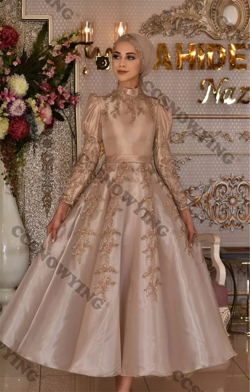 

Satin Appliques Beaded Muslim Evening Dresses Long Sleeve Islamic Formal Party Gowns High Neck Women Arabic Robes De Soirée