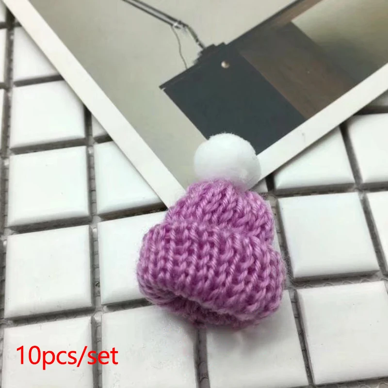 10Pcs/Lot Mini Knitted Christmas Hats DIY Santa Claus Snowman Doll Crafts Decoration Small Caps for Xmas New Year Decor