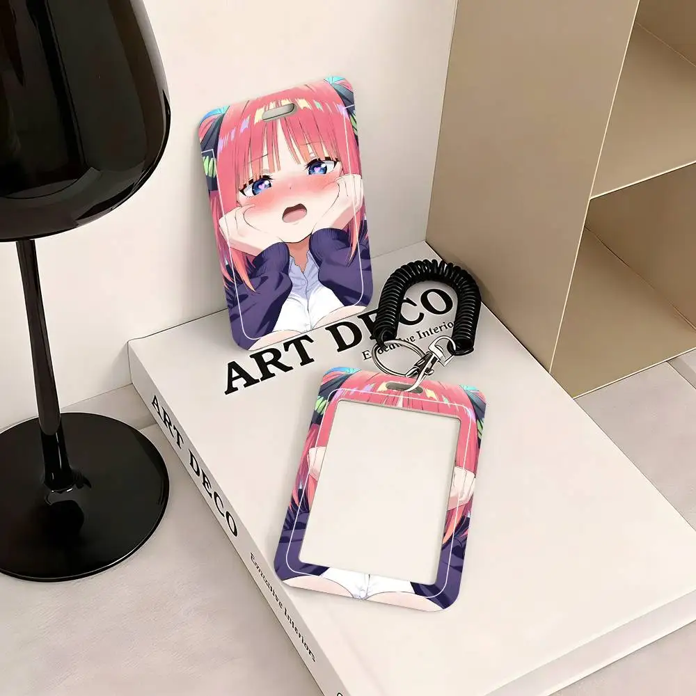 나카노 니노 LOVE 애니메이션 The Quintessential Quintuplets ID 카드 슬리브 학교 카드 액세스 ID 카드 보호 슬리브 Easy Push