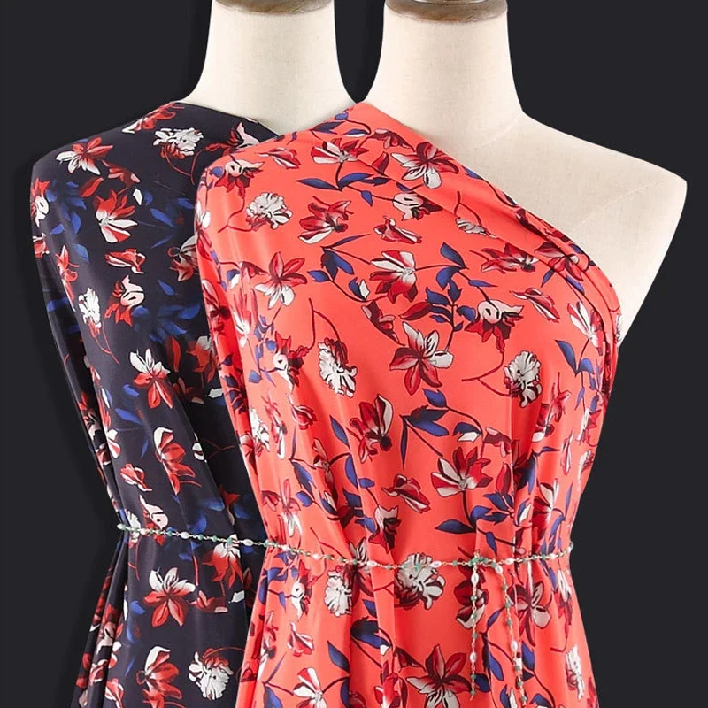 

140 см Ширина 16 мм цветочный принт Красный Синий Шелковый крепдешин ткань для платья рубашки одежда Чонсам Y028