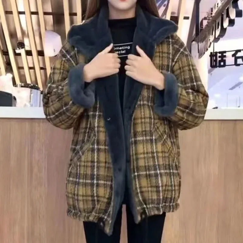 Plaid Wool Plus Fleece Thickened Cotton Clothes 2023 Female Loose Matching Medium Long Coat Small Winter Mother Pack Commuting X