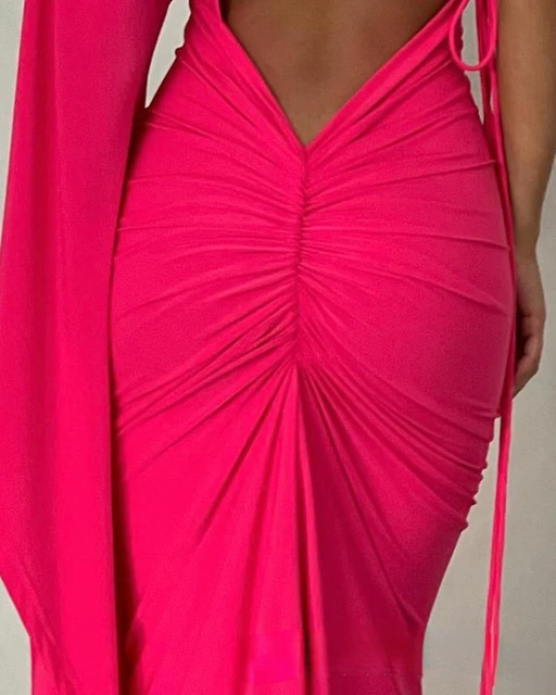 Rose Red Backless Maxi Dress: A Symphony of Elegance