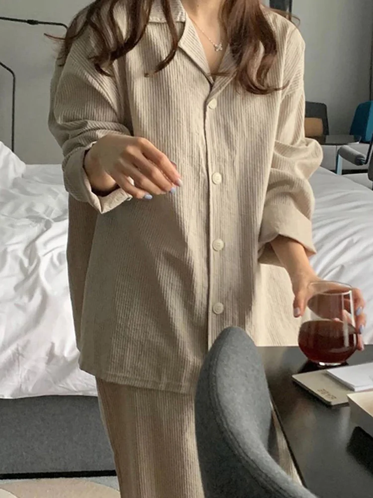 Fashion Stripe Long Sleeve Pajamas Women Single Breasted Buckle Turn Down Collar Home Wear Autumn Pajama Sets