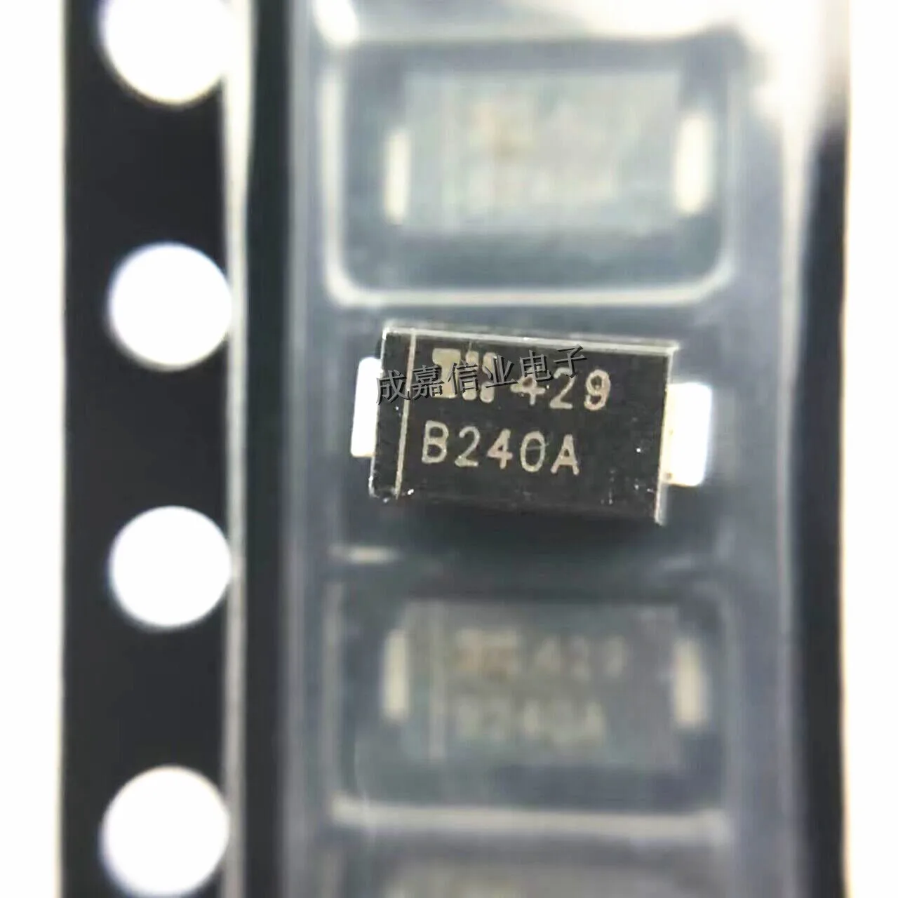 

100pcs/Lot B240A-13-F SMA DO-214AC MARKING;B240A Diode Schottky 40V 2A 2-Pin Operating Temperature:- 65 C-+ 150 C