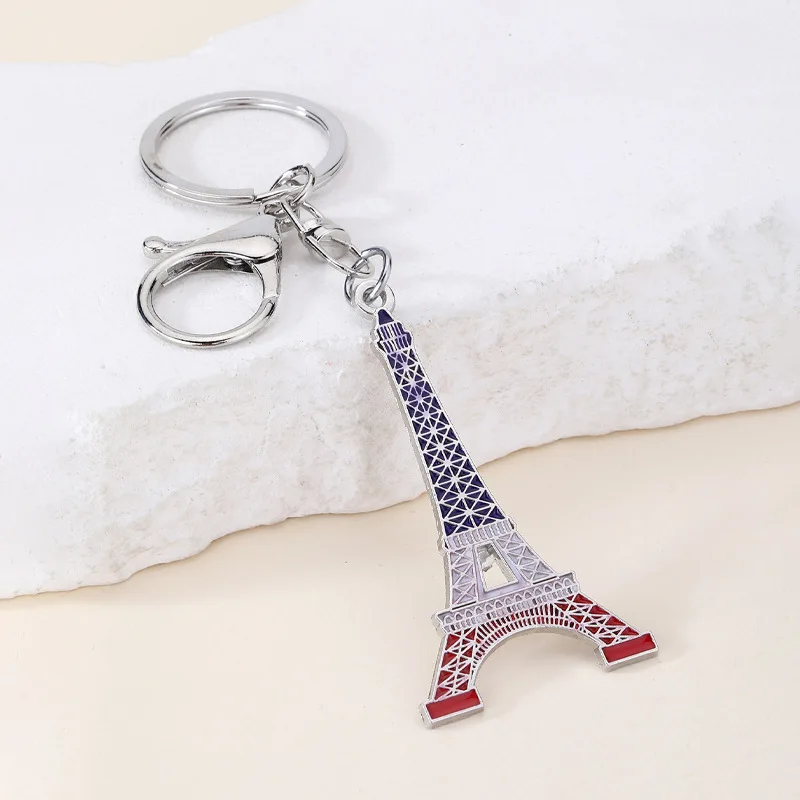 Eiffelturm-Schlüsselanhänger, versilbert, Legierung, tropfendes Öl, Paris, Souvenir, Taschenanhänger, Geschenk für Frauen, tägliche Geldbörse, Auto-Dekoration