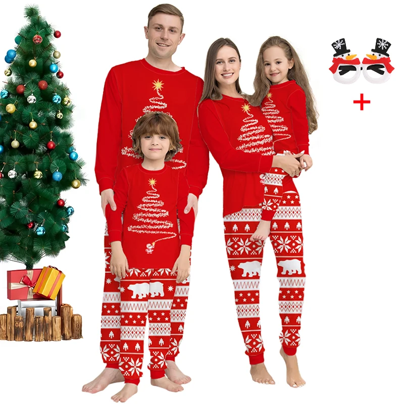 thumbnail image 1 of Conjuntos de pijamas navideños de algodón de invierno para toda la familia, pijamas vintage con estampado de árbol de Navidad de Papá Noel para mamá, papá y niños, ropa para el hogar, 1 of 5