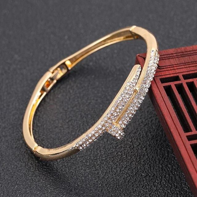 Women's Zircon rhinestone Bracelet high quality classic geometric nail design can open fashion accessories 1