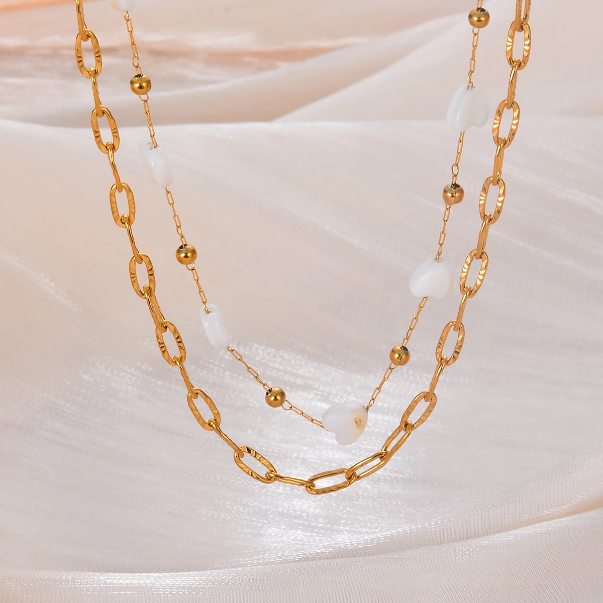 

Natural White Love Heart Shape Charms Necklace Layered Chain Necklace for Women Stainless Steel Jewelry Gifts New