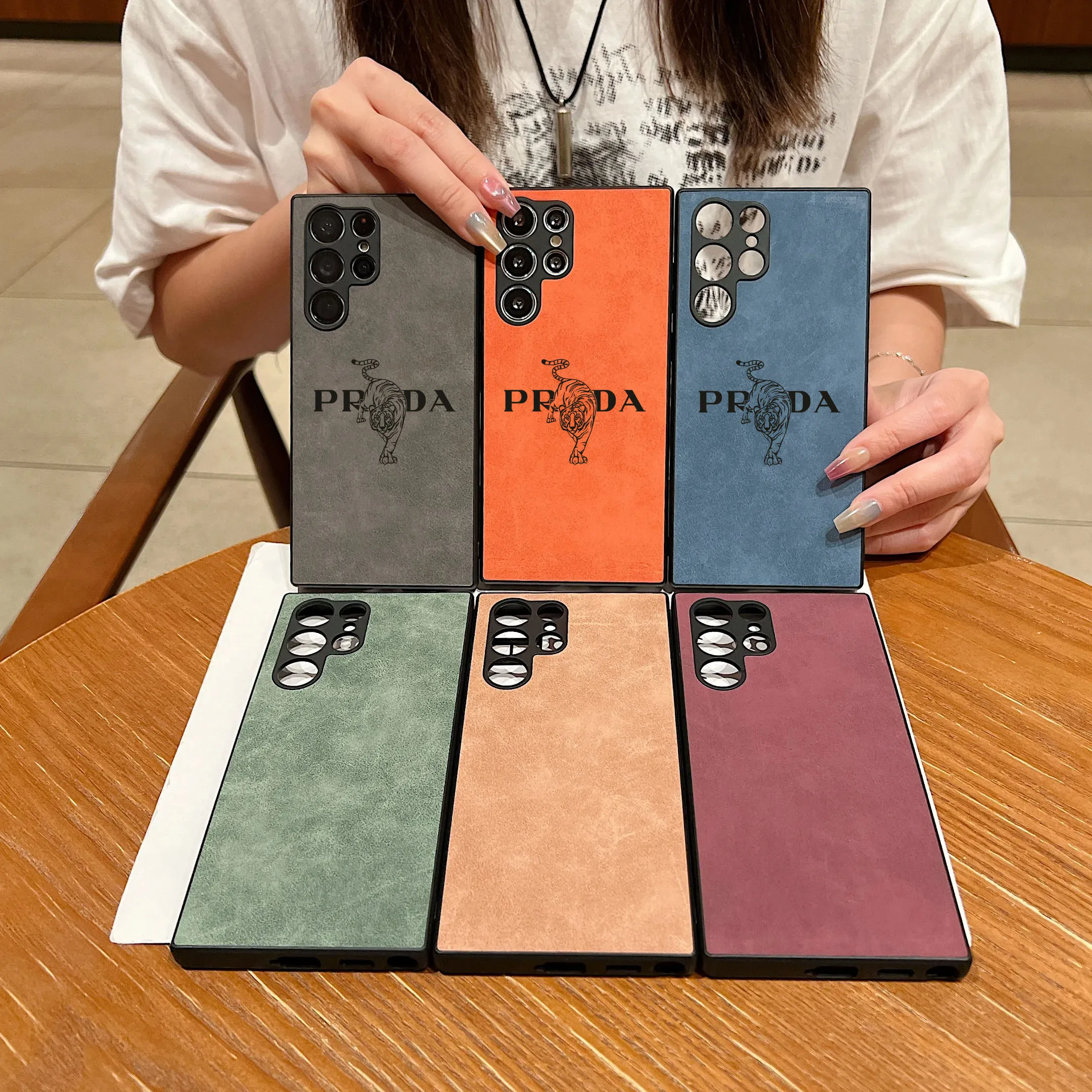 Luxury Streetwear Leather Silicone Phone Case with Italy Tiger Design: Premium Anti-Drop Cover
