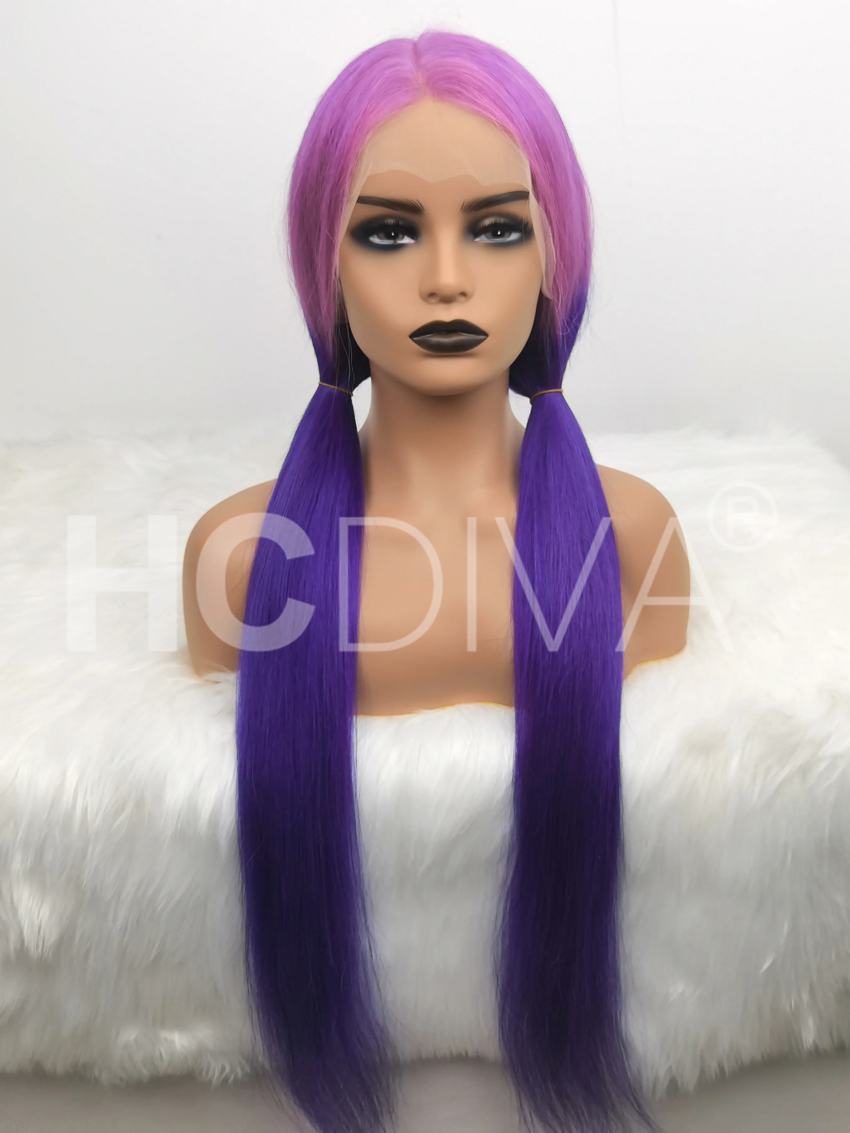 Рисунок 4 - Лавандовый парик на сетке спереди