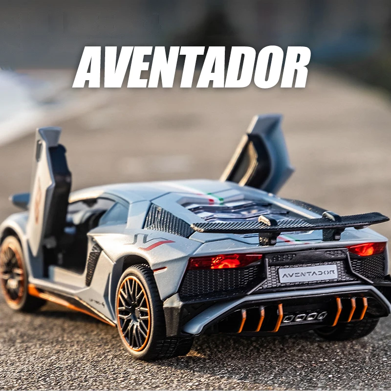 1:32 Lamborghini Aventador SVJ LP780-4 Super Sports Car Alloy