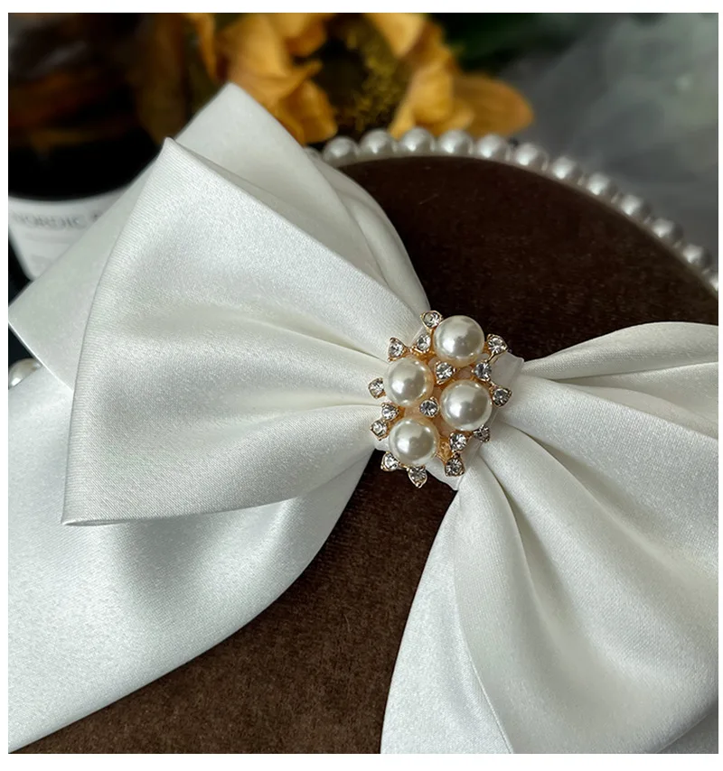 Bridal White Satin Bow Barrettes Wedding  Side Clip  Headdress Elegant  hair accessories for women