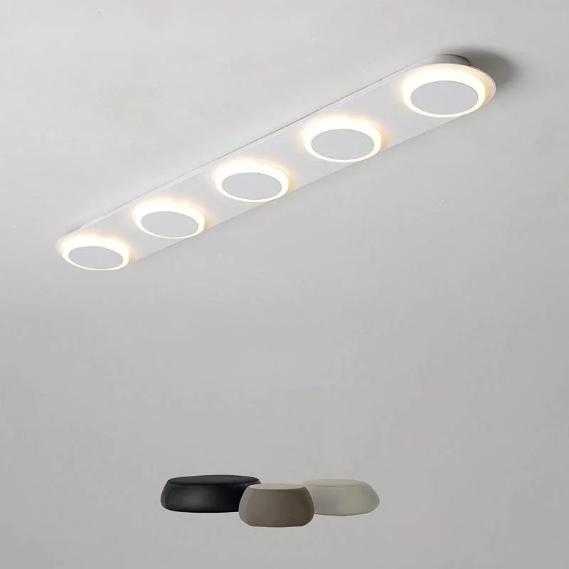 Рисунок 3 - Оригинальная люстра с длинным полюсом