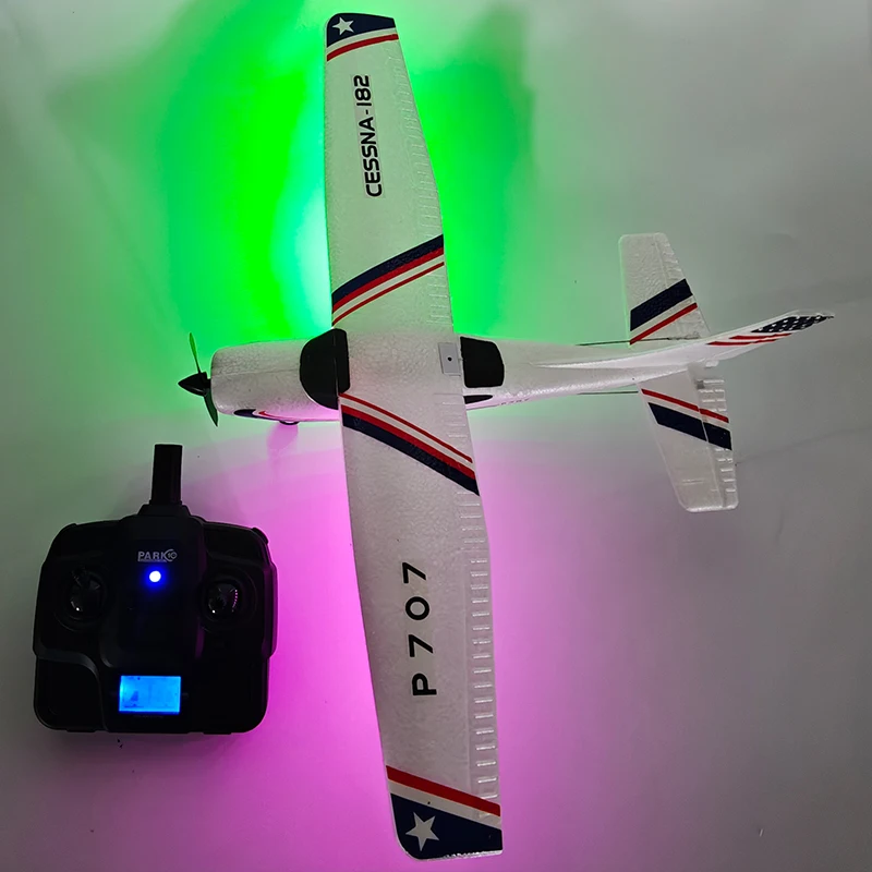 탑 3CH P707Gyro Cessna RC 비행기 2.4G 3D/6G LCD 디스플레이 야간 조명 고정 날개 항공기 RTF 장난감 소년 선물용
