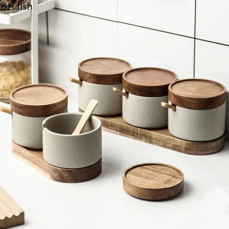 European Kitchen Spice Pepper Storage Bottle Round Ceramic Seasoning Jar Wooden Lid Salt Pepper Jar