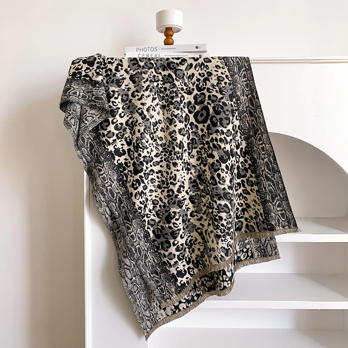 New Luxury Winter Leopard Two-Sided Cashmere Jacquard Scarves High Quality Women Thicken Wrap Shawl Ladies Wool Pashmina Scarf