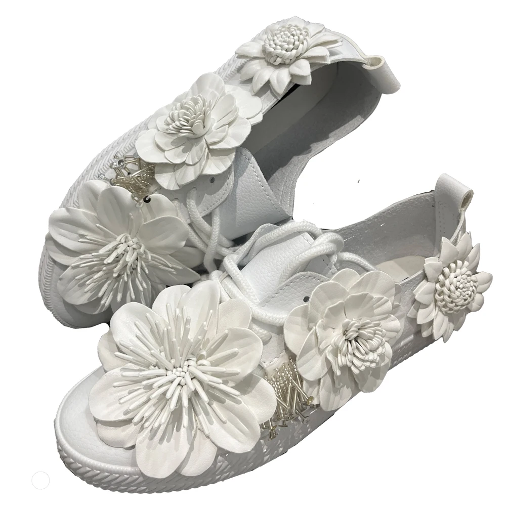 

Bride Sneakers White Soft New Summer Hand Sewed Flower Casual Shoes Lace-up Fashion Lazy Soft Comfortable Fashion Flats Big Size