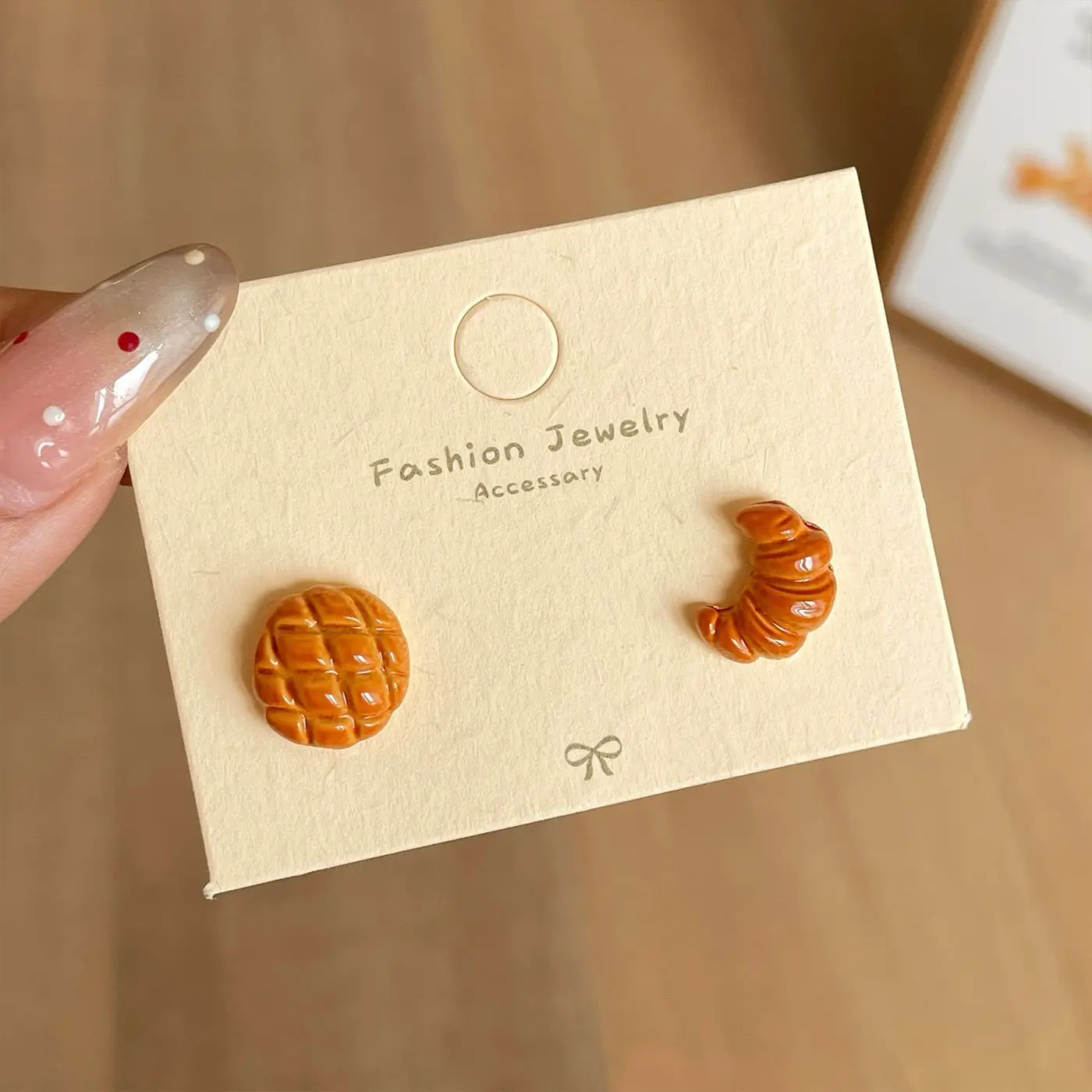 2025 New Cute Fashion INS Caramel Bread Donut Shape Stud Earrings Set for Women Kids Sweet Creative Cartoon Earring Jewelry Gift 4
