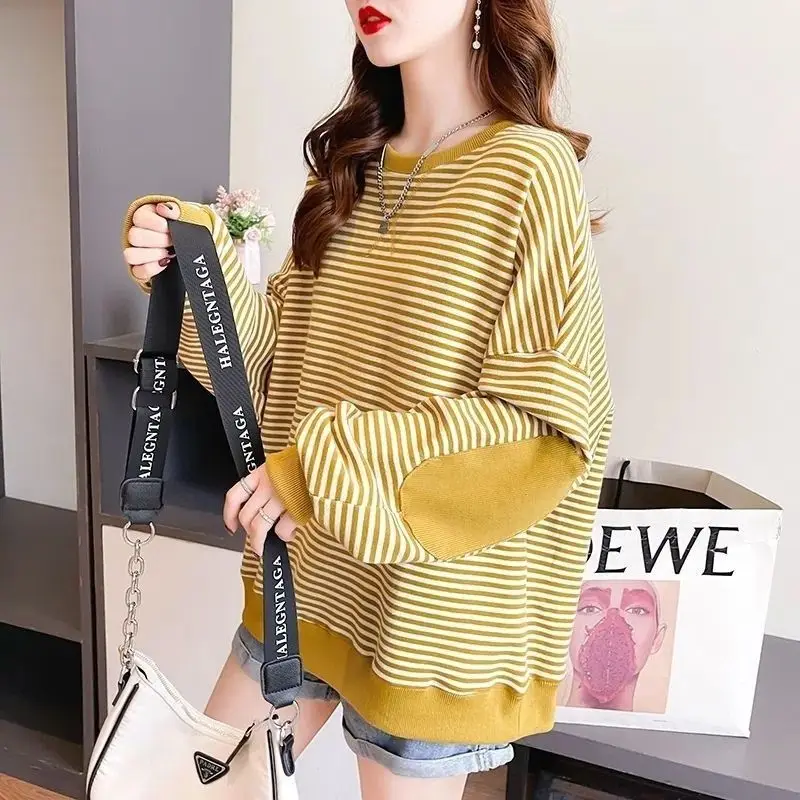 2023 New Spring and Autumn Fashion Trend Casual Loose Sport Round Neck Stripe Design Thin and Slim Oversized Women's Sweater