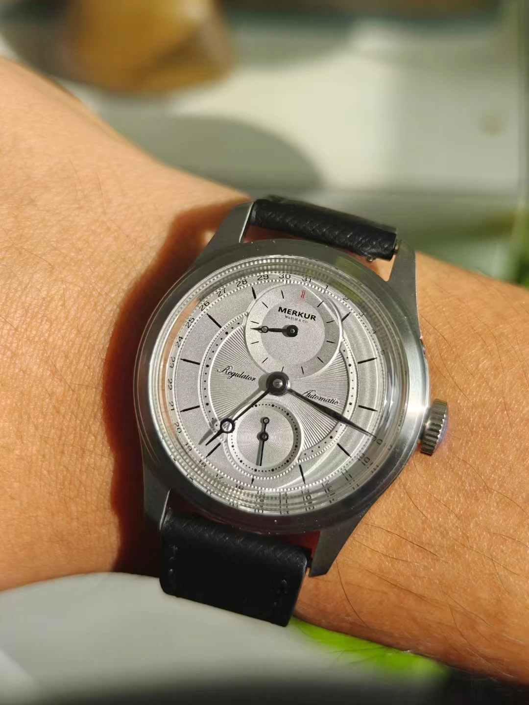 Merkur Classic Regulator Date Salmon Dial Automatic Mechanical 38mm Waterproof M
