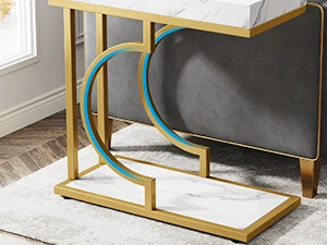 Cemicircular Gold Frame