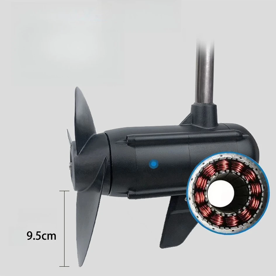 Détail de l'axe du moteur RC P220 avec pignon monté, prêt pour l'installation sur un châssis de modélisme.