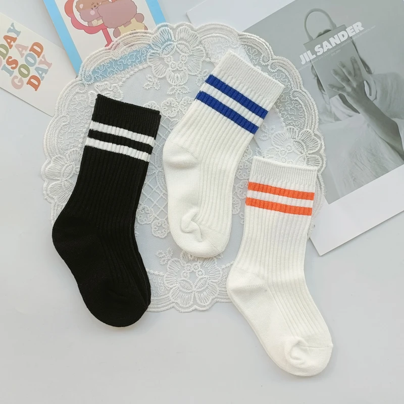 Рисунок 4 - Спортивные носки для мальчиков и девочек