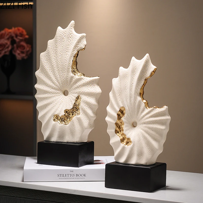 Gilded Ceramic Landscape Ornament 4