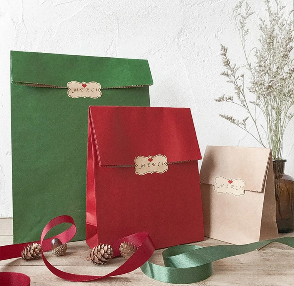 Red ,Green,Brown Christmas Kraft Paper Bag Gifts Bags for