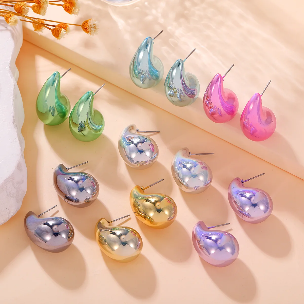 Carino Grosso Resina Waterdrop Orecchino A Cerchio Dupes Per Le Donne Colore Brillante Gradiente Teardrop Acrilico Orecchino A Bottone Gioielli Legger