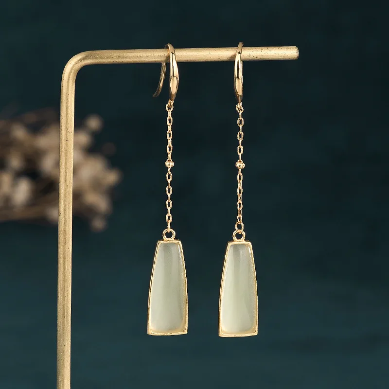 

Creative Design Gold-Plated Long Tassel Women Earrings Green Hetian Jade Pendant Accessories Retro Ancient Earrings Jewelry 64MM
