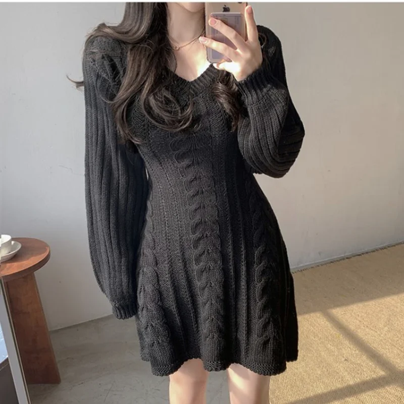 New Gentle and Sweet Women's V-neck Long-sleeved Slim-fit Dress Knitted Women's Elegant Skirt Fashionable Women's Clothing