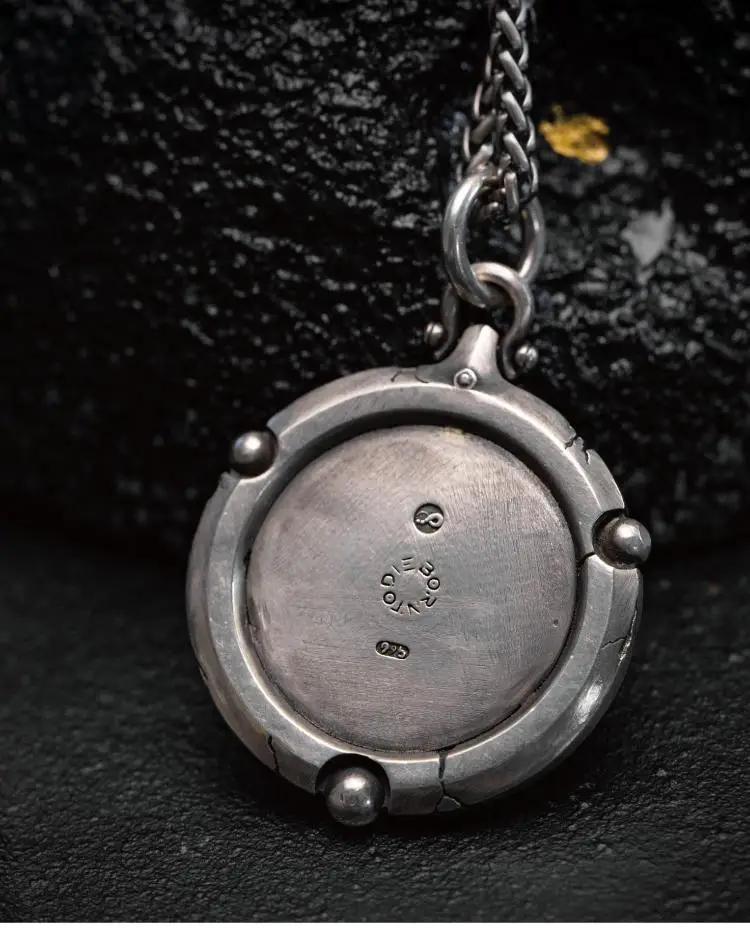 Vintage Fashion Personality Cosmic Planet Necklace Unisex Hip-hop Punk Long Pendant Banquet Jewelry Accessories Gift