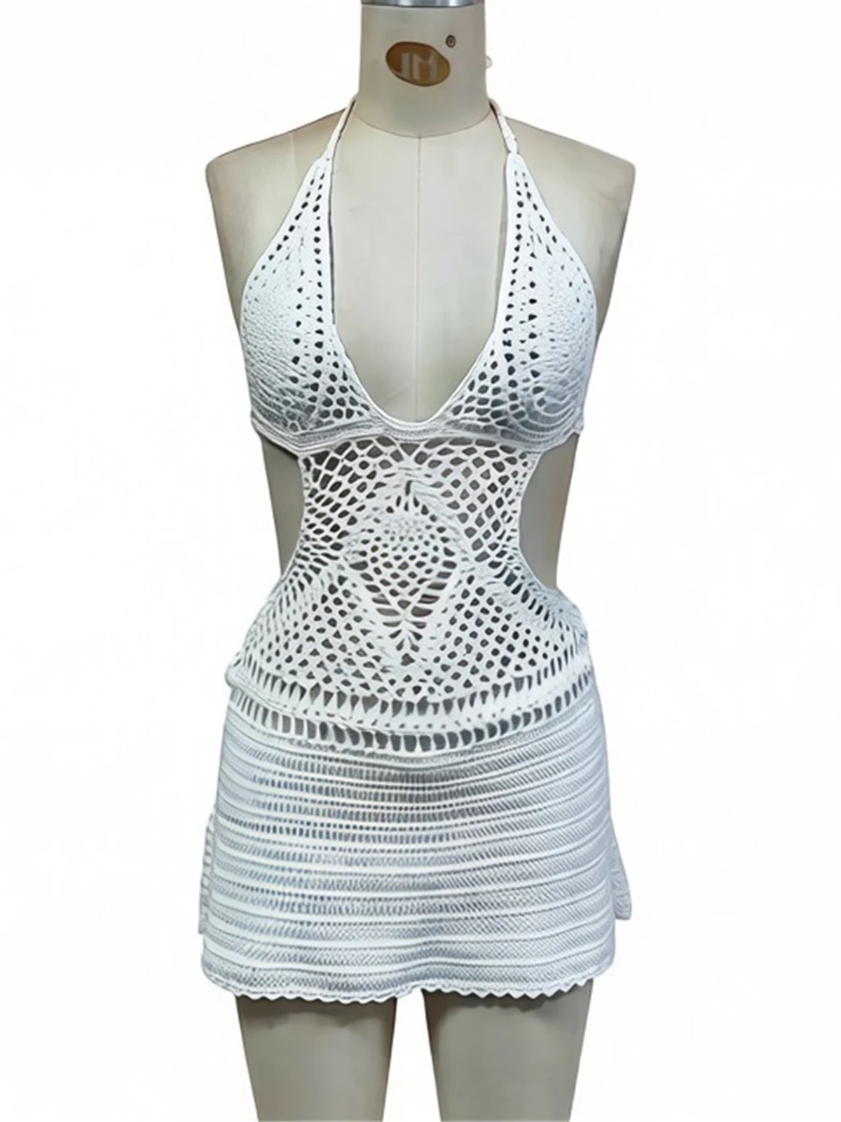 Sexy Cover-ups Beach Dress Beach Wear Beachwear Female Women Cut Out Halter Backless Crochet Knitted Tunic Beach Cover Up V8295 1