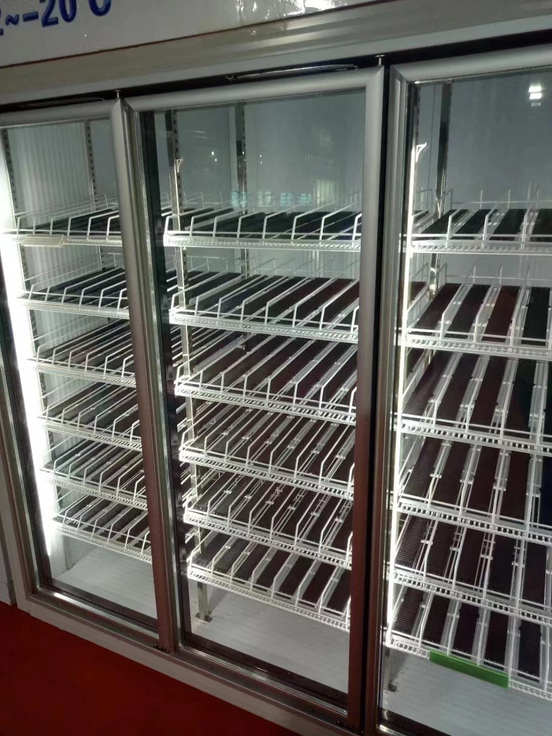Large Single-Temperature Wine Cooler Glass Door For Bar Bottle Beer Beverage Display Showcase