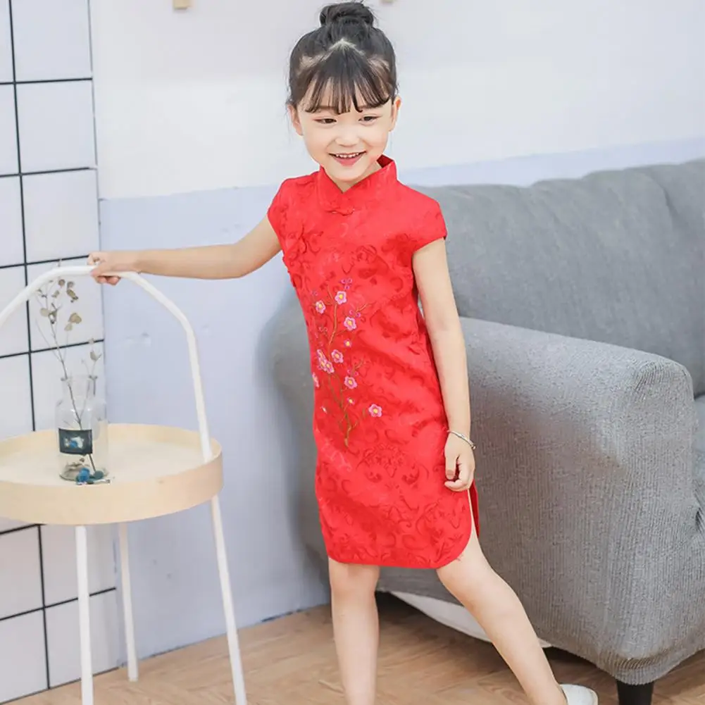 

Cotton Blended Cheongsam Girl Cheongsam Dress Stylish Embroidered Plum Blossom Cheongsam Soft Cotton Blend for Girls for New