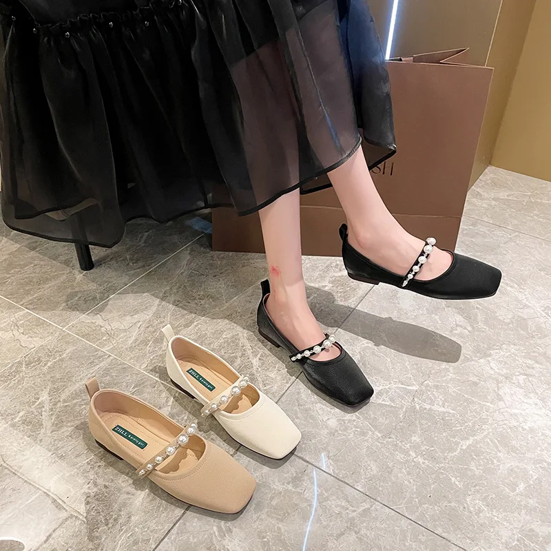 

Shallow Mouth Big Size Shoes Woman Female Footwear Square Toe Casual Sneaker Soft Pearl Decorateion Large Size Dress Beading Mar