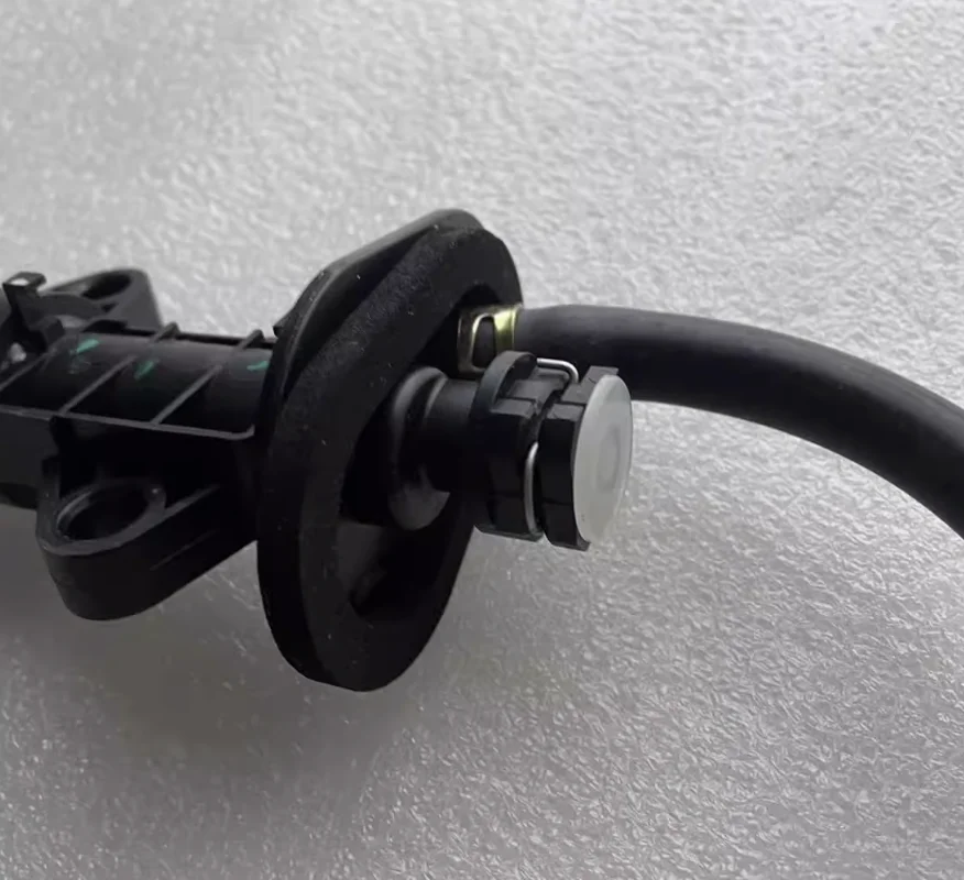 Clutch master cylinder pump 1pcs (2models) for Chinese SAIC ROEWE i5 New MG5 Auto car motor parts 10637088